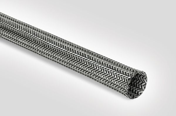 Kabelstrømpe med elektromagnetisk beskyttelse