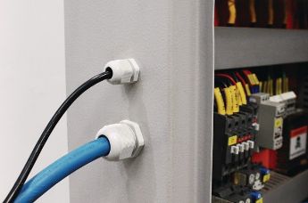 Pakknipler for ledningsbeskyttelse