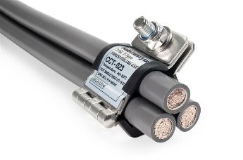 Cable Cleat kabelklammer montert på tre kabler