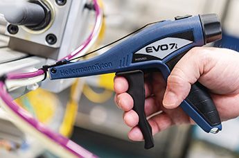 Buntebåndpistol EVO9i i bruk
